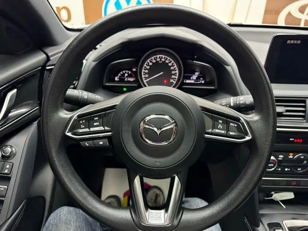 Mazda CX-4 2021 2.0L automatic two-wheel drive Blue Sky Exploration Edition купить на сайте DeffCars