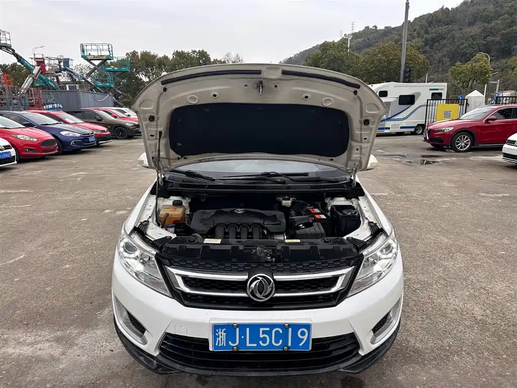 Dongfeng Fengshen AX3 2016 1.5L automatic Scirocco купить на сайте DeffCars