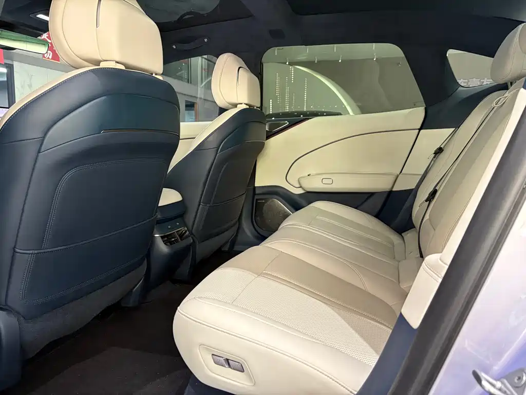 Jikrypton 007 2024 four-wheel drive smart driving version 75kWh купить на сайте DeffCars