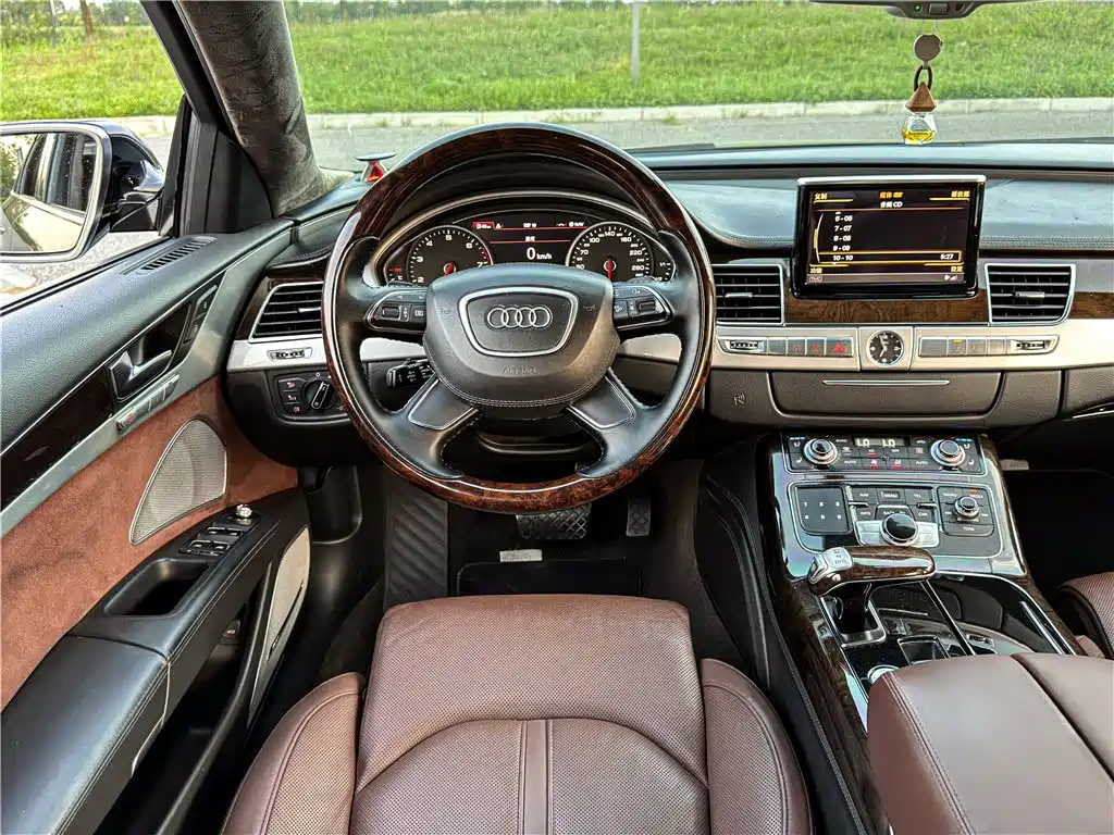 Audi A8 2013 A8L 50 TFSI quattro premium model купить на сайте DeffCars