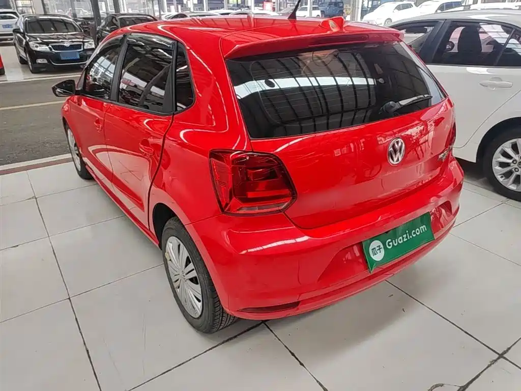 Polo 2016 1.6L automatic comfort model купить на сайте DeffCars