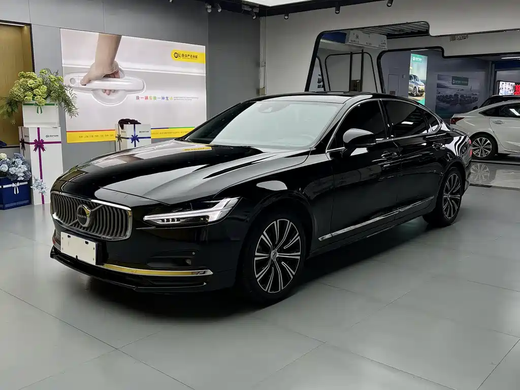 Volvo S90 2021 B5 Zhiyi Luxury Edition купить на сайте DeffCars