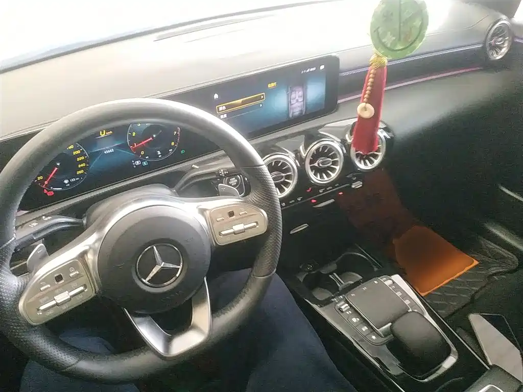 Mercedes-Benz A-Class 2021 A 200 L Sports Sedan Fashionable купить на сайте DeffCars