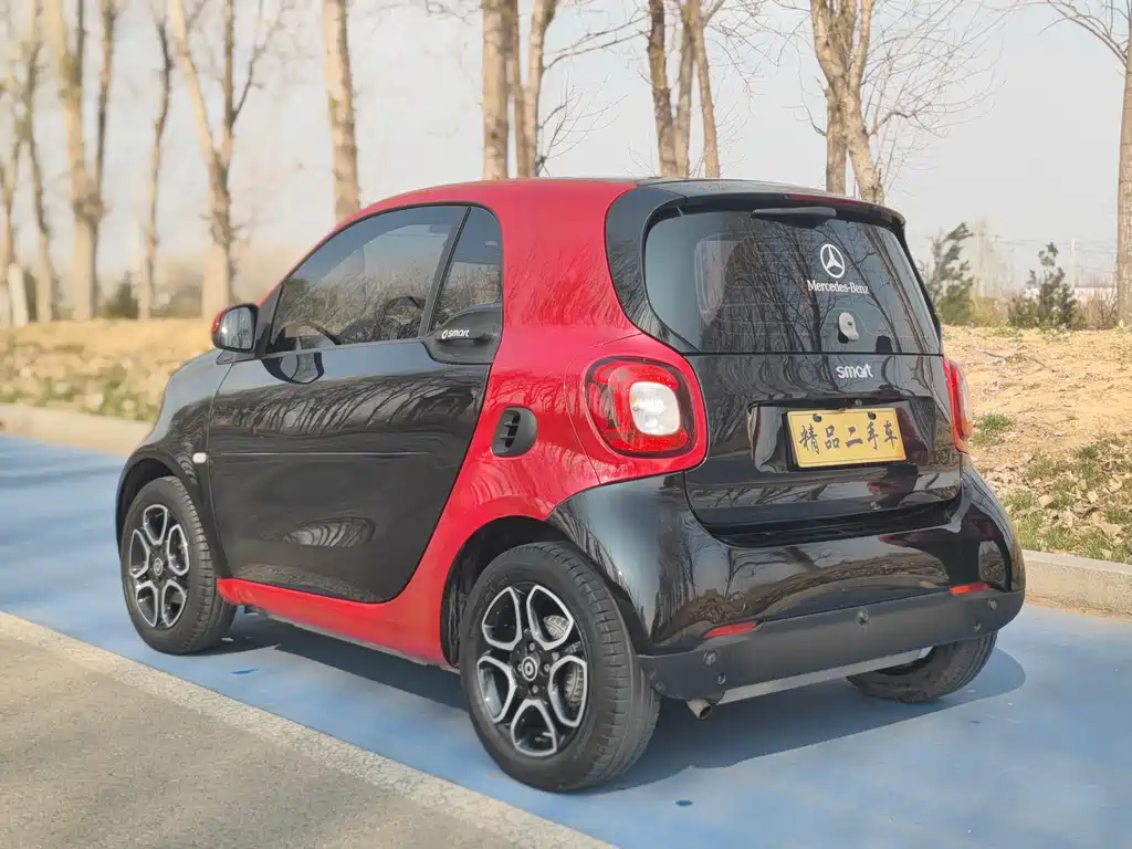 smart fortwo 2019 0.9T 66kW hard top engine version National VI купить на сайте DeffCars