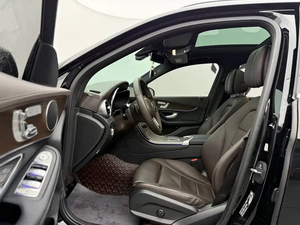 Mercedes-Benz GLC 2021 GLC 260 L 4MATIC luxury model купить на сайте DeffCars