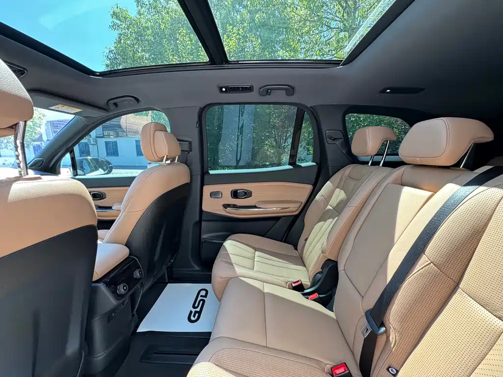 NIO ES8 2020 485KM seven-seater version купить на сайте DeffCars