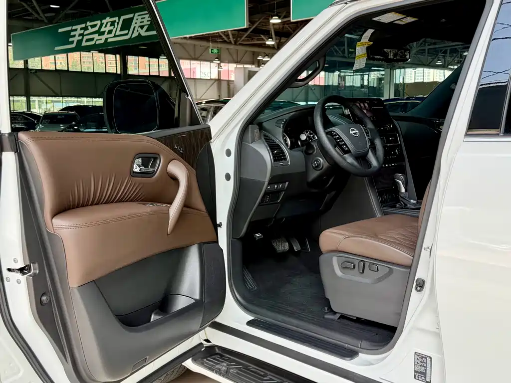 Patrol 2023 ARMADA 5.6L Armada Platinum Edition купить на сайте DeffCars