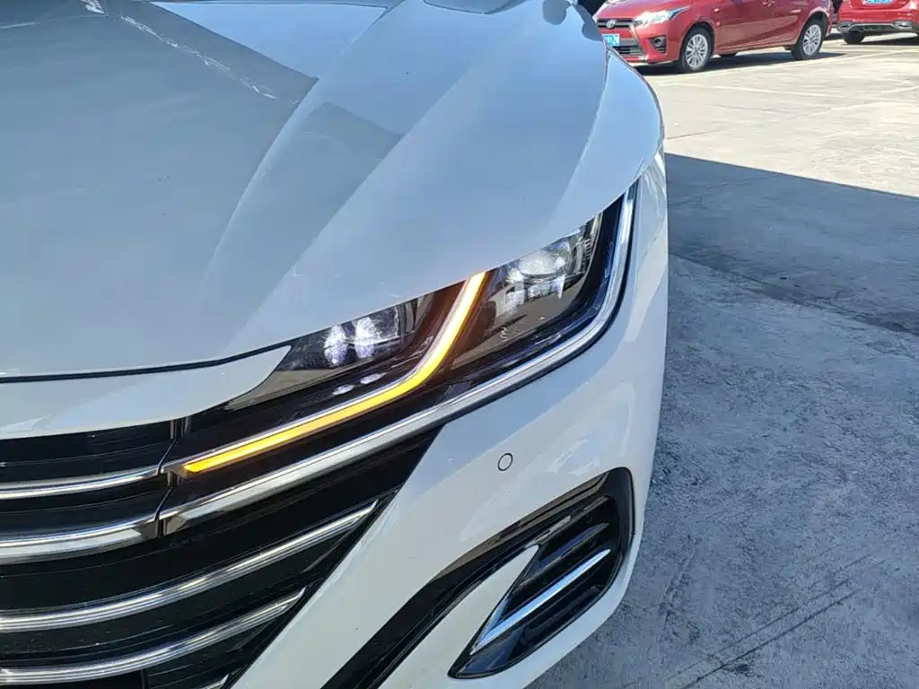 FAW-Volkswagen CC 2024 380TSI eye-catching version купить на сайте DeffCars