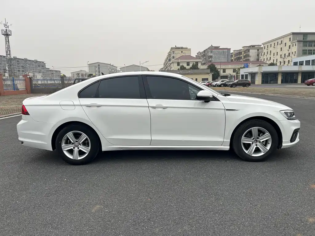 Lingdu 2021 230TSI DSG Fashion Edition купить на сайте DeffCars