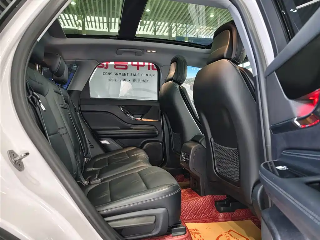 Adventurer 2022 2.0T Two-wheel drive Premium Edition купить на сайте DeffCars