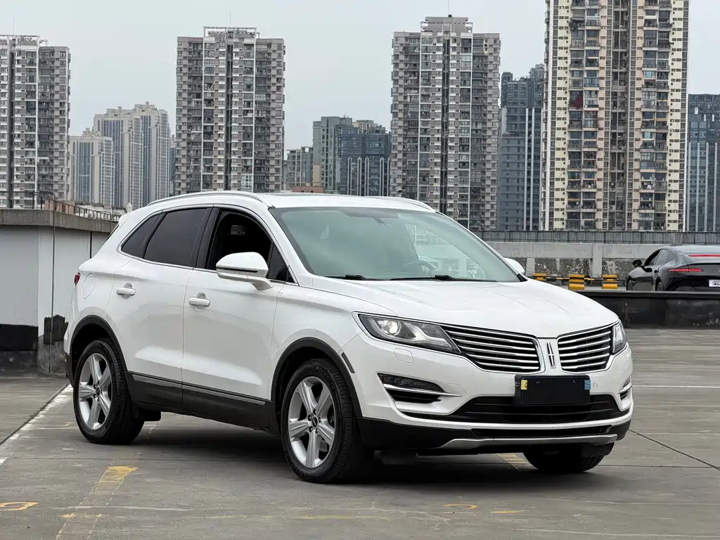 Lincoln MKC 2017 2.0T 2WD Exclusive Edition купить на сайте DeffCars