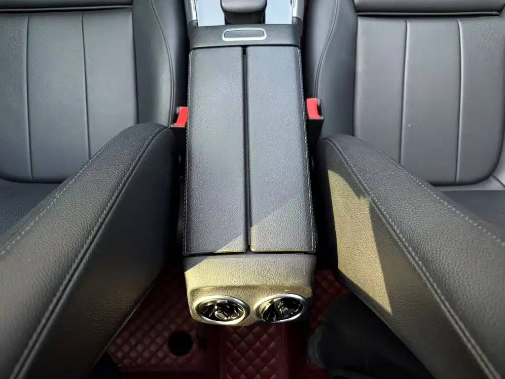 Mercedes-Benz GLB 2020 GLB 200 Dynamic купить на сайте DeffCars