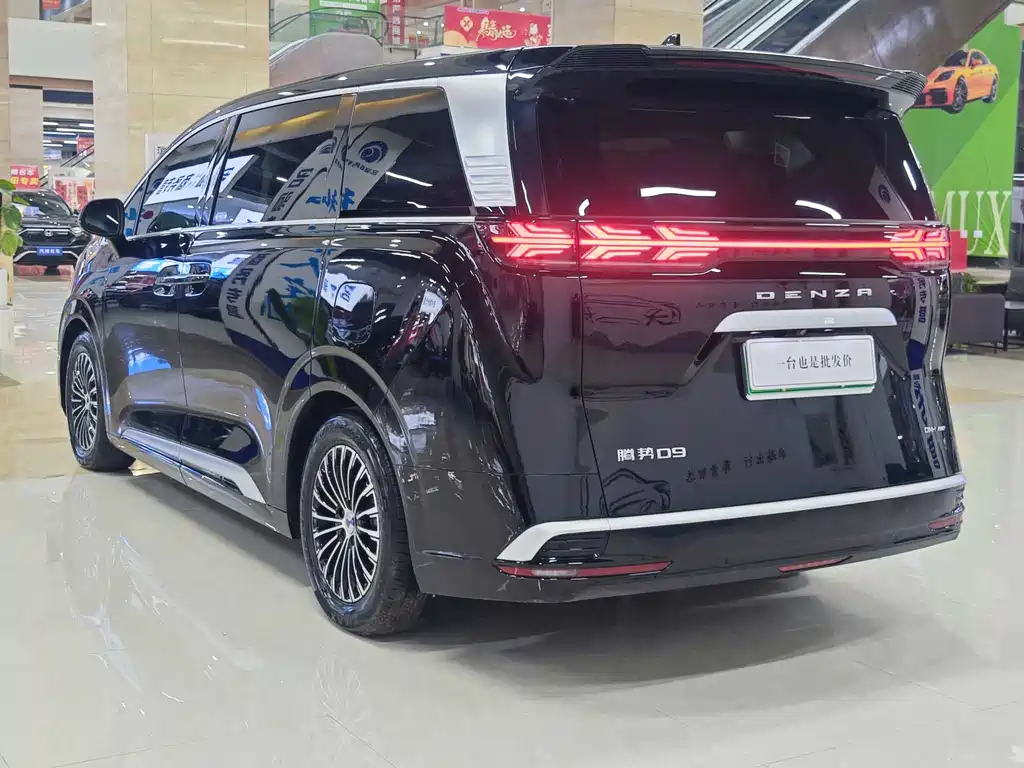 Denza D9 2022 DM-i 970 four-wheel drive flagship model купить на сайте DeffCars
