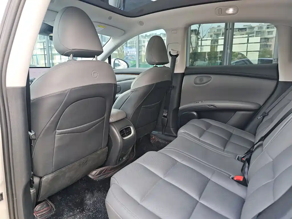 Zhiji LS6 2023 Max Standard Edition купить на сайте DeffCars