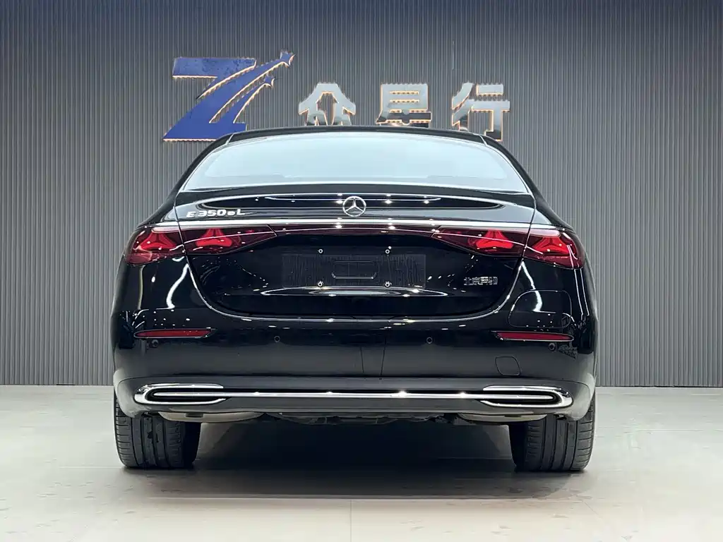 Mercedes-Benz E-Class New Energy 2024 E 350 e L plug-in hybrid sedan купить на сайте DeffCars