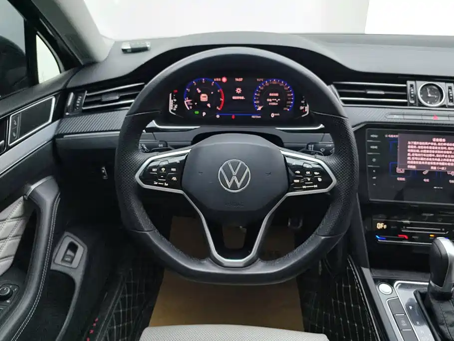 Magotan 2023 2 million commemorative edition 330TSI DSG luxury model купить на сайте DeffCars