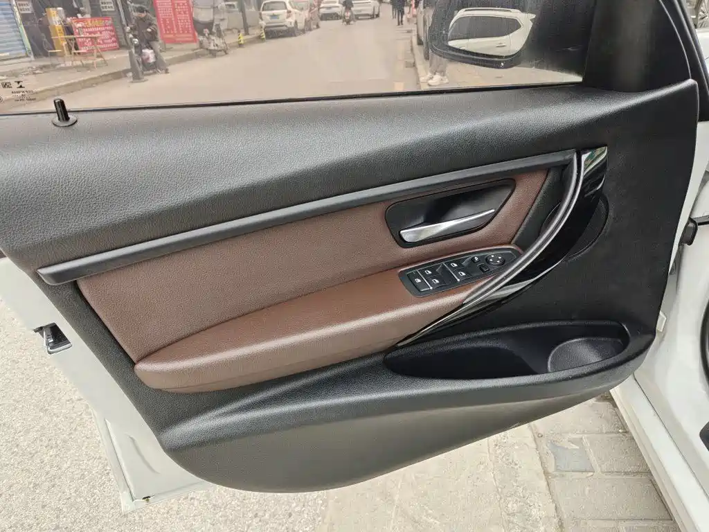 BMW 3 Series 2019 320Li Fashion Model купить на сайте DeffCars
