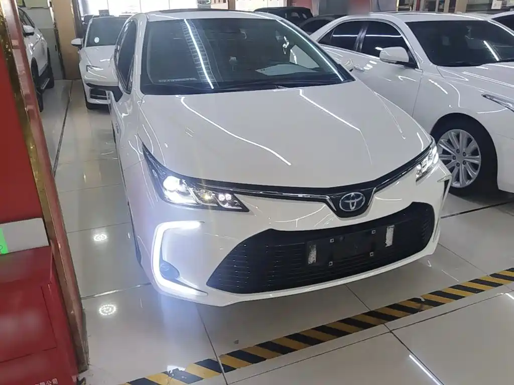 Corolla 2021 Dual Engine 1.8L E-CVT Elite Edition купить на сайте DeffCars
