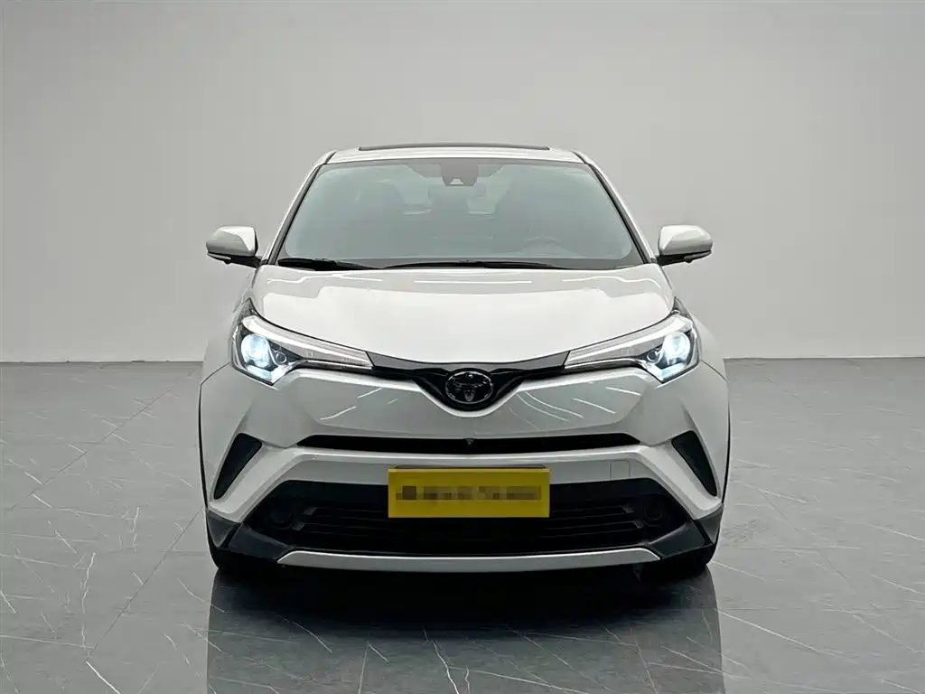 Yize IZOA 2020 2.0L Yixiang Edition купить на сайте DeffCars