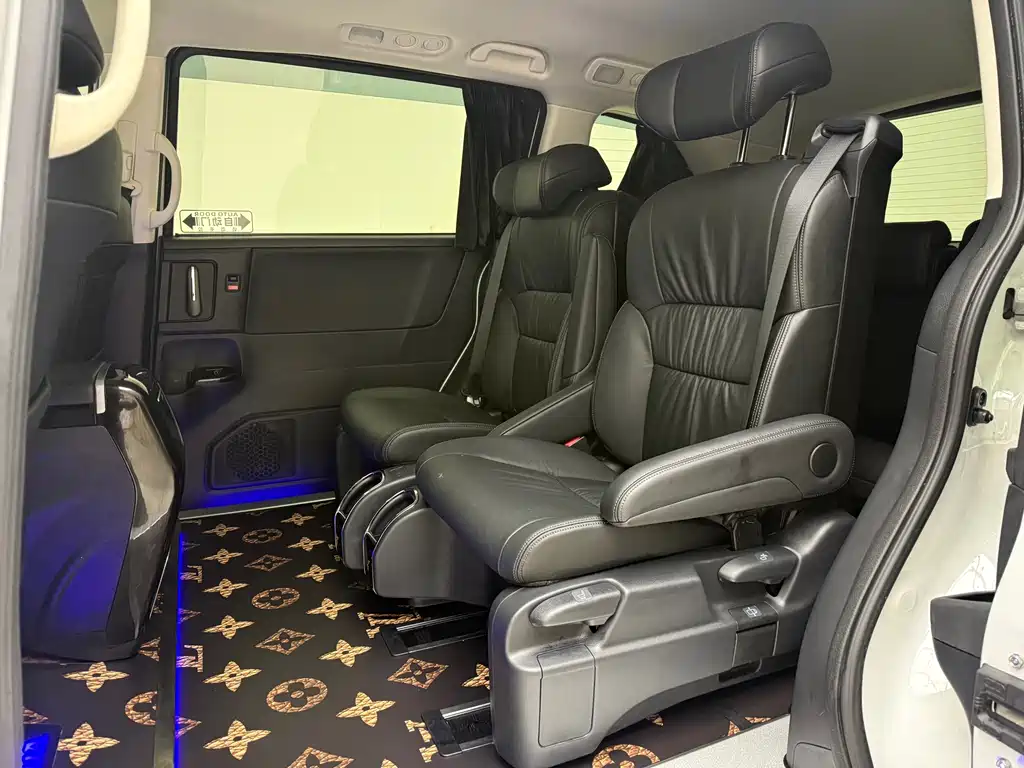 Odyssey 2024 2.0L e:HEV Rui·Lingxiang Edition купить на сайте DeffCars