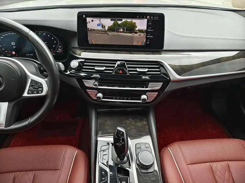 BMW 5 Series 2022 525Li M Sports Package купить на сайте DeffCars