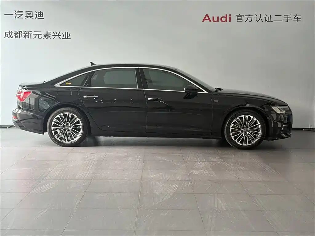 Audi A6L New Energy 2020 55 TFSI e quattro купить на сайте DeffCars