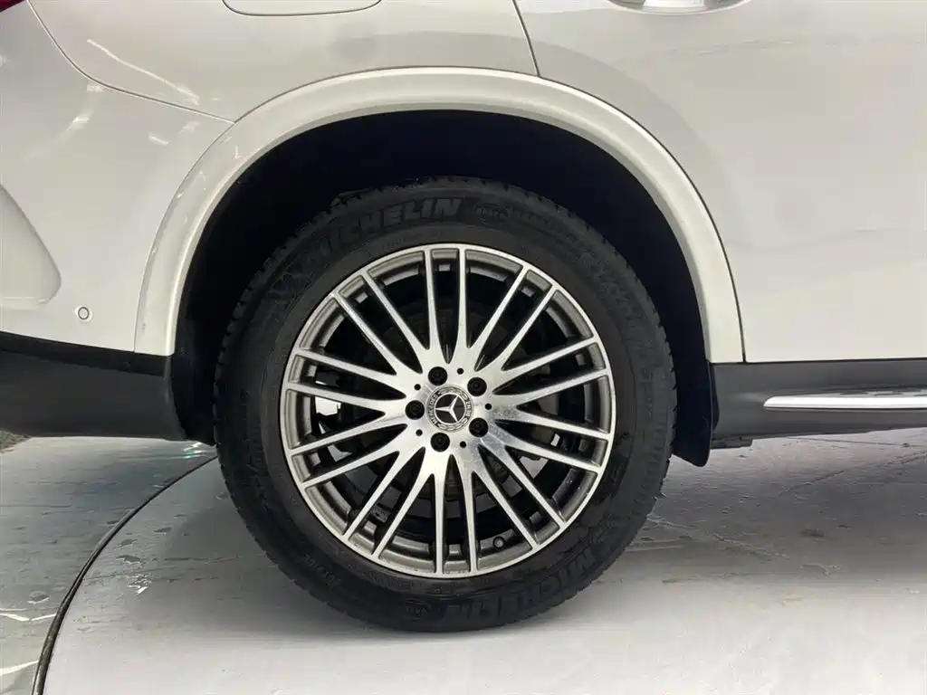 Mercedes-Benz GLC 2023 GLC 300 L 4MATIC Dynamic 5-seater купить на сайте DeffCars