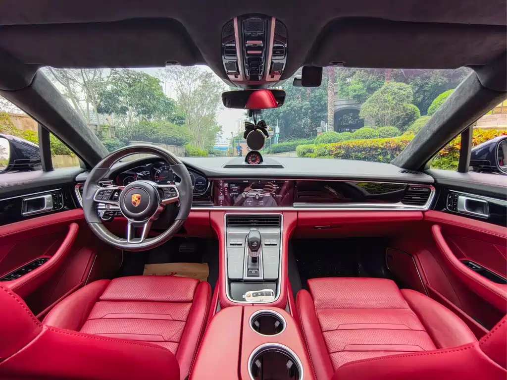 Panamera 2019 Panamera Executive Extended Edition 2.9T купить на сайте DeffCars