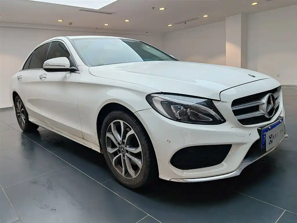 Mercedes-Benz C-Class 2018 C 180 L Fashionable Sports Edition купить на сайте DeffCars