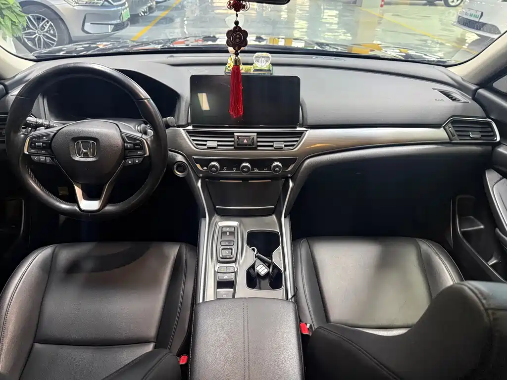 Accord 2022 Sharp Hybrid 2.0L Sharp Collar Edition купить на сайте DeffCars