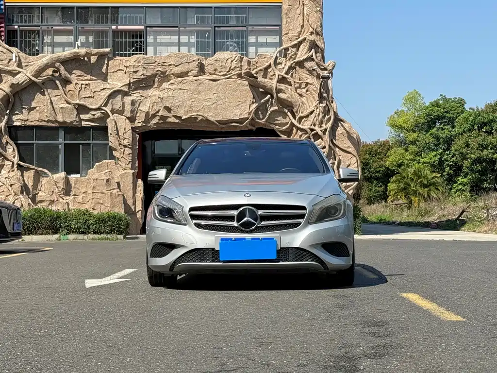 Mercedes-Benz A-Class Imported 2013 A 260 Sports Model купить на сайте DeffCars