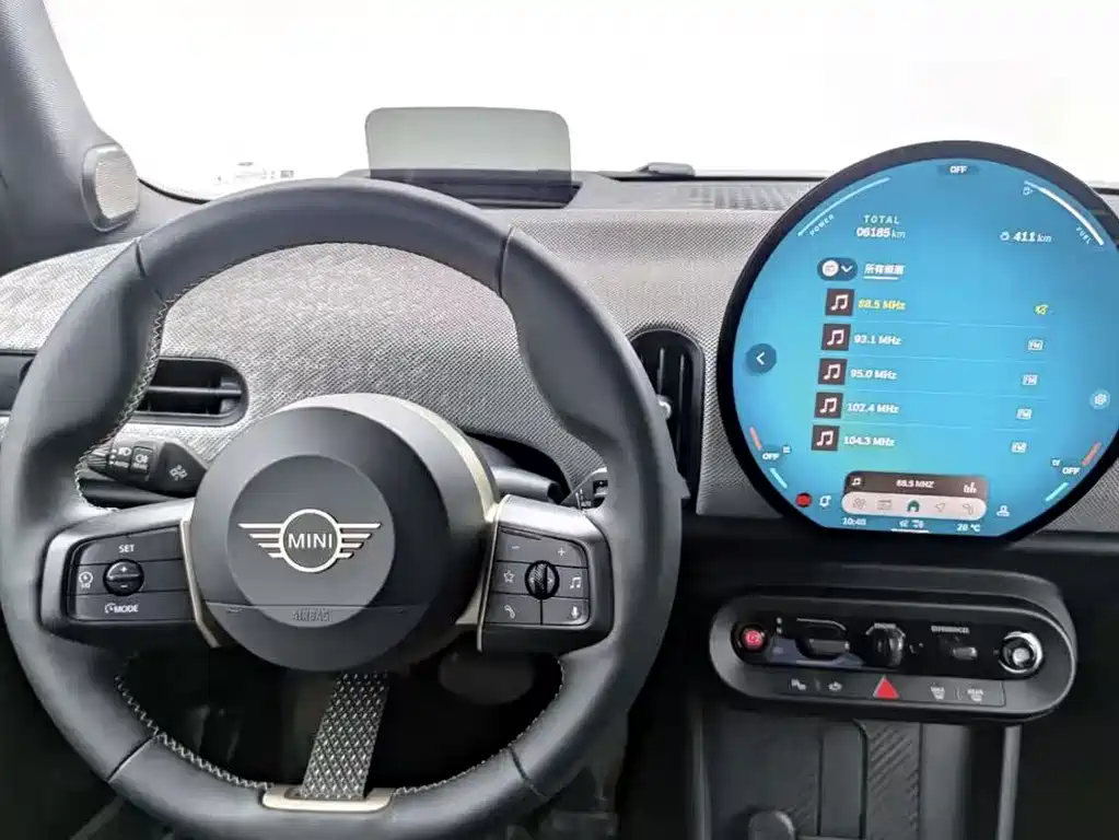 MINI 2025 2.0T COOPER S Artist Five-Door Edition купить на сайте DeffCars