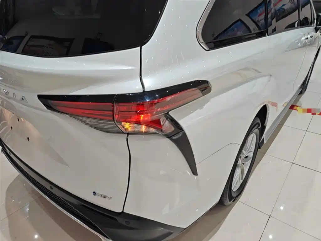 Grevia 2024 2.5L Hybrid Comfort Edition купить на сайте DeffCars