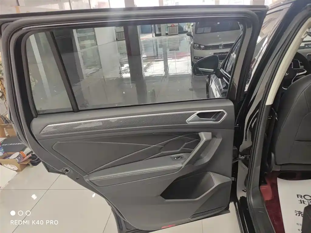 Tiguan L 2024 Outstanding Model 330TSI Automatic Two-wheel Drive R-Line Longyao Edition купить на сайте DeffCars