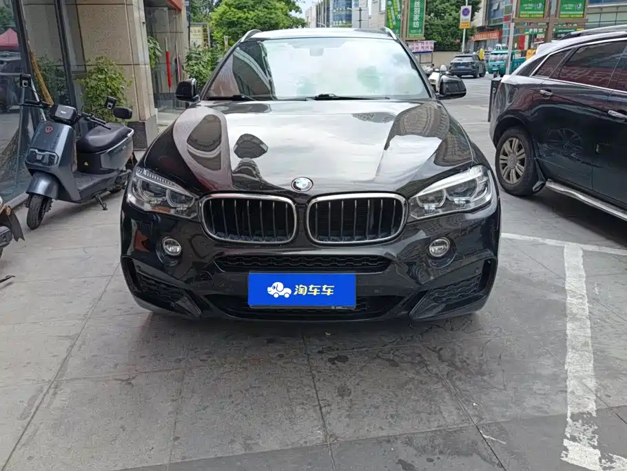 BMW X6 2018 xDrive35i leading model купить на сайте DeffCars