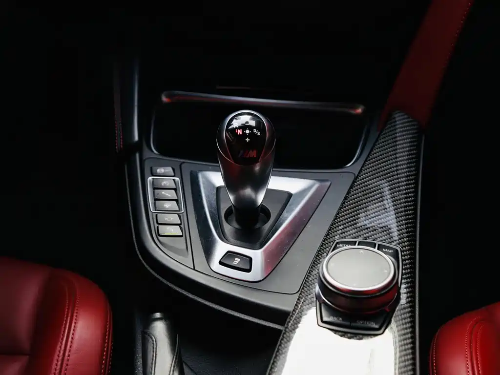 BMW M4 2019 M4 Coupe Racing Edition купить на сайте DeffCars