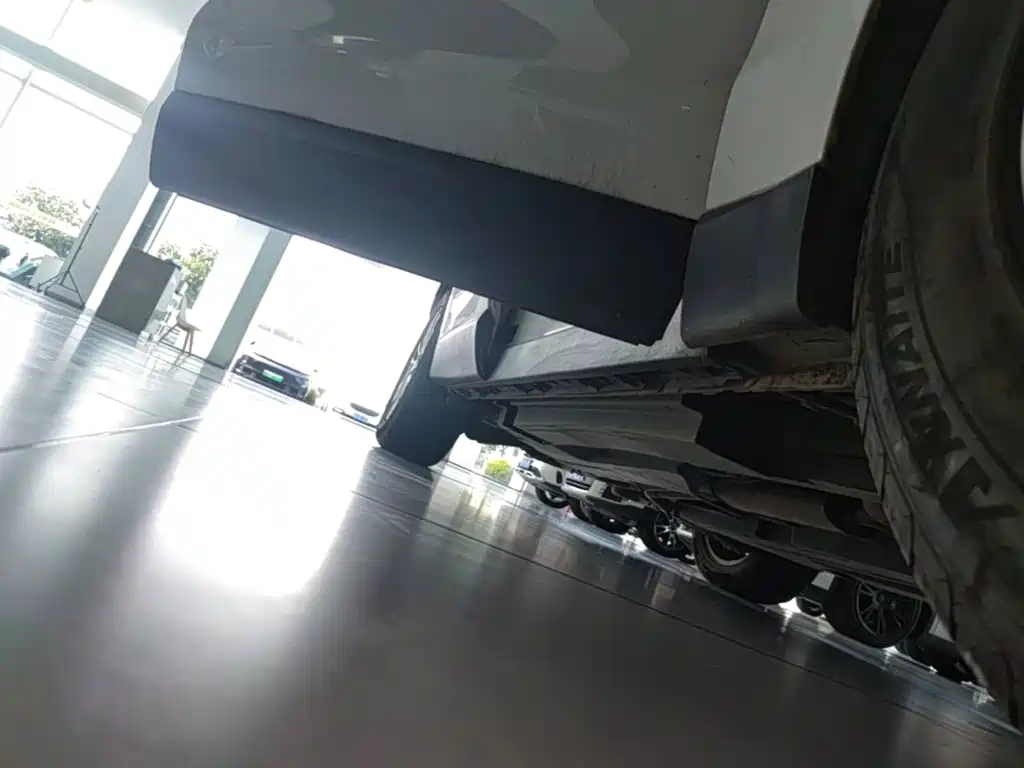 Jaguar F-PACE 2016 2.0T 2WD Urban Exclusive Edition купить на сайте DeffCars