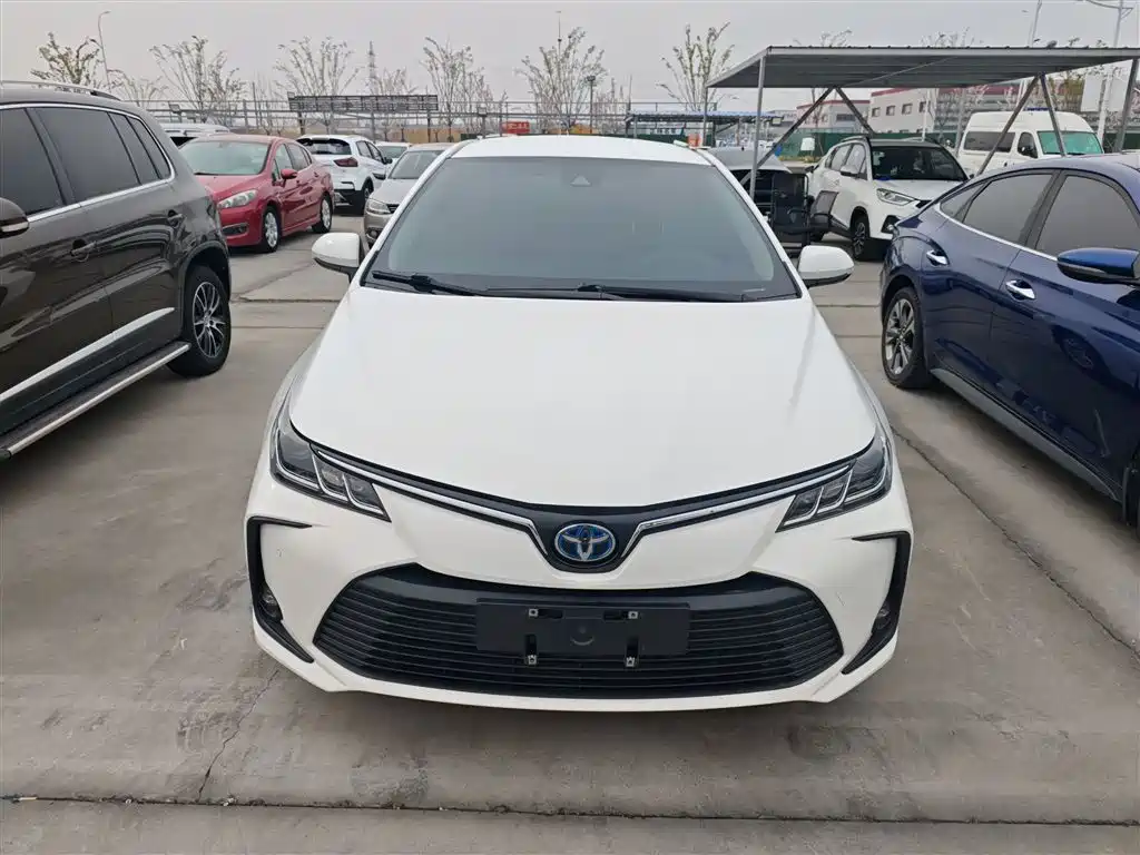 Corolla 2022 Dual Engine 1.8L E-CVT Pioneer Edition купить на сайте DeffCars