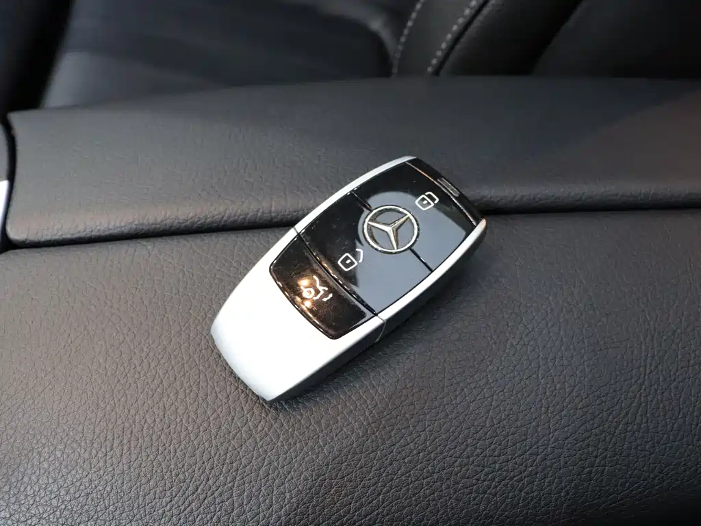 Mercedes-Benz E-Class 2022 Model Two E 300 L Fashion Model купить на сайте DeffCars