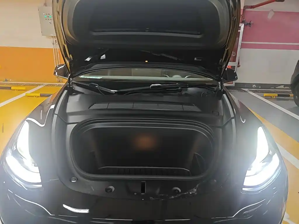 Model Y 2022 facelift rear-wheel drive version купить на сайте DeffCars