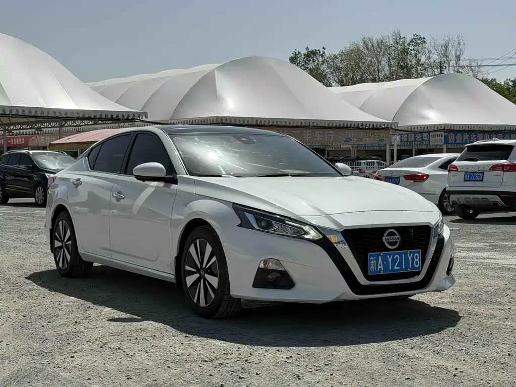 Teana 2020 2.0L XL Upper Smart Travel Edition купить на сайте DeffCars