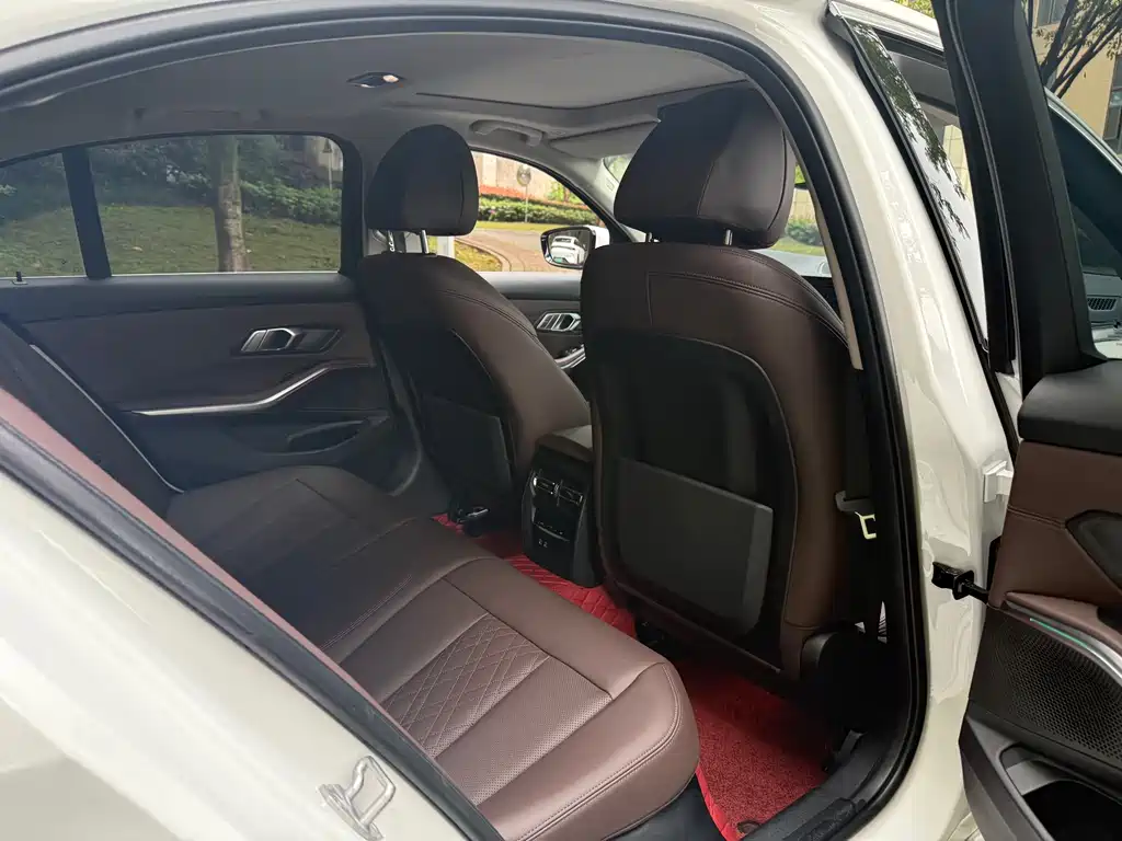 BMW 3 Series 2022 325i M Sports Package купить на сайте DeffCars
