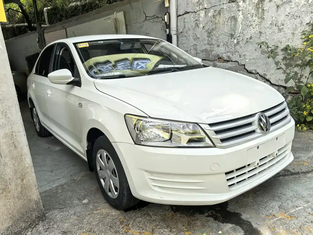 Santana 2015 1.6L automatic fashion version купить на сайте DeffCars