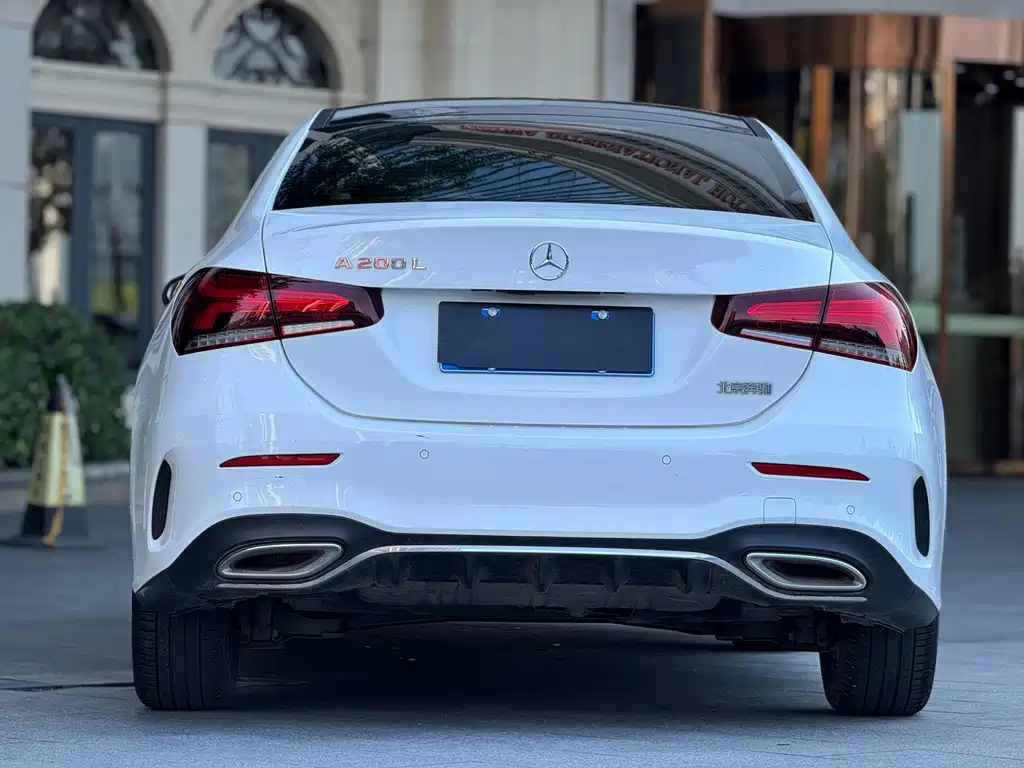 Mercedes-Benz A-Class 2019 A 200 L Sports Sedan купить на сайте DeffCars