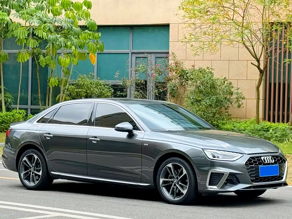Audi A4L 2021 40 TFSI Advanced Life Edition купить на сайте DeffCars
