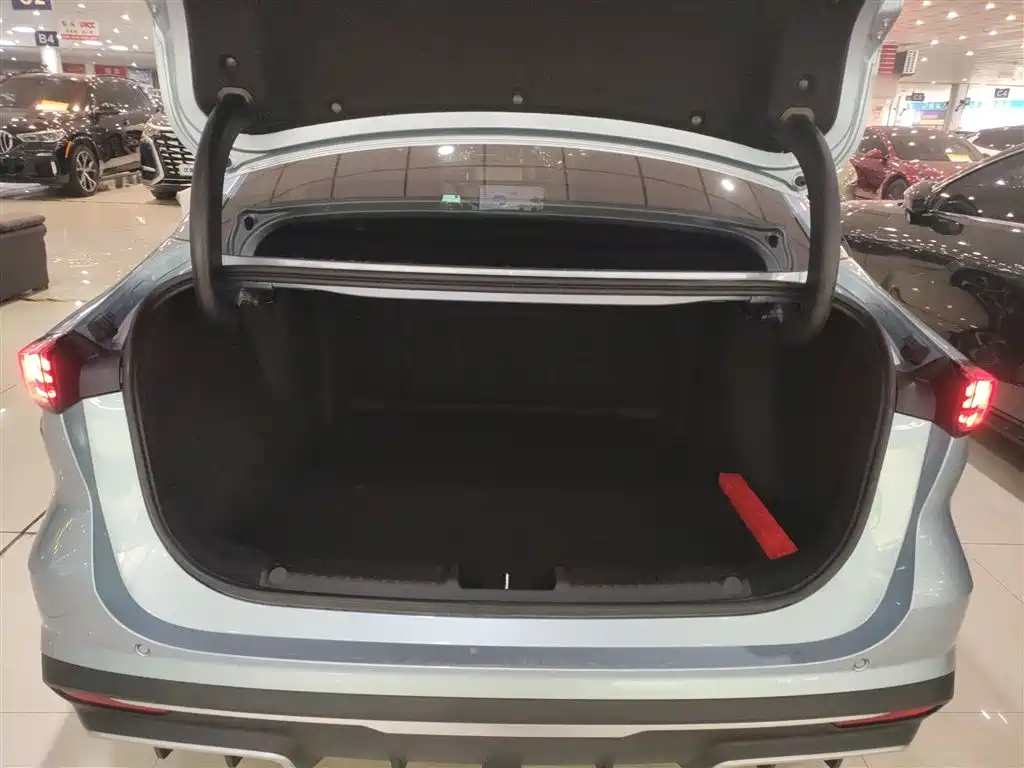 Galaxy L6 2025 EM-i 140km Starship Edition купить на сайте DeffCars