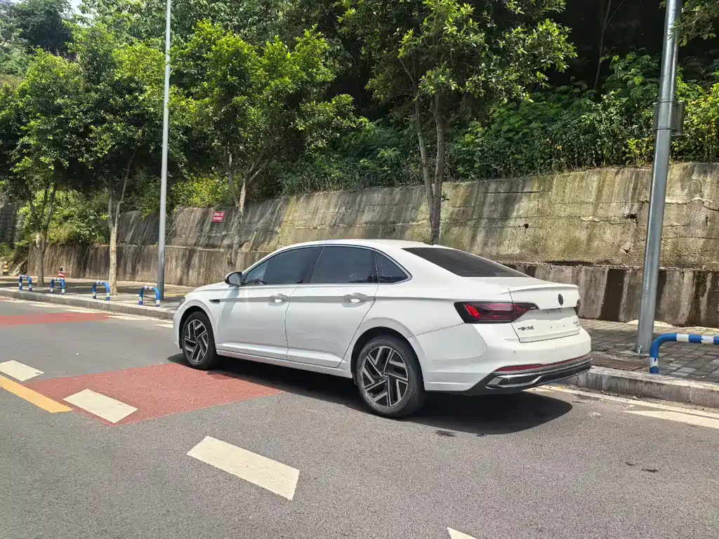Sagitar 2025 300TSI DSG Super Edition купить на сайте DeffCars