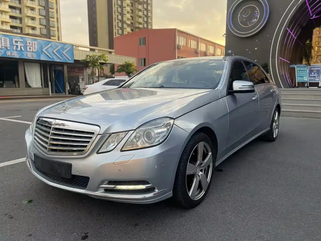 Mercedes E-Class 2013 E 300 L Stylish and Luxurious купить на сайте DeffCars