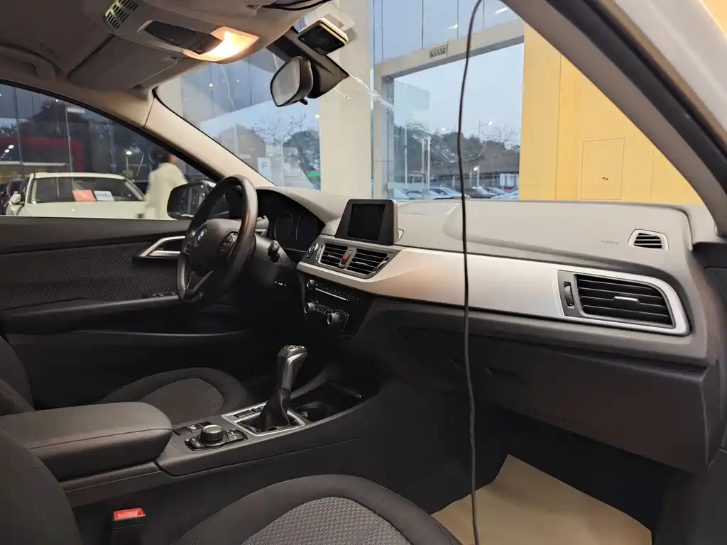BMW 1 Series 2018 118i Fashion Model купить на сайте DeffCars