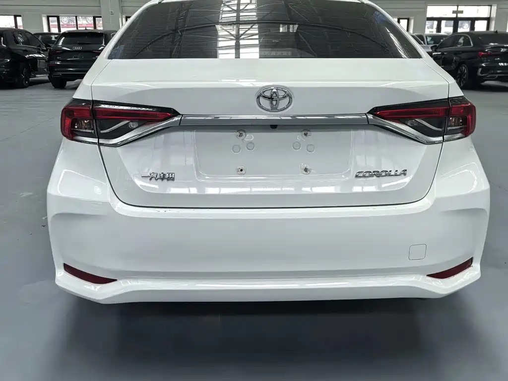 Corolla 2021 TNGA 1.5L CVT Elite Edition купить на сайте DeffCars